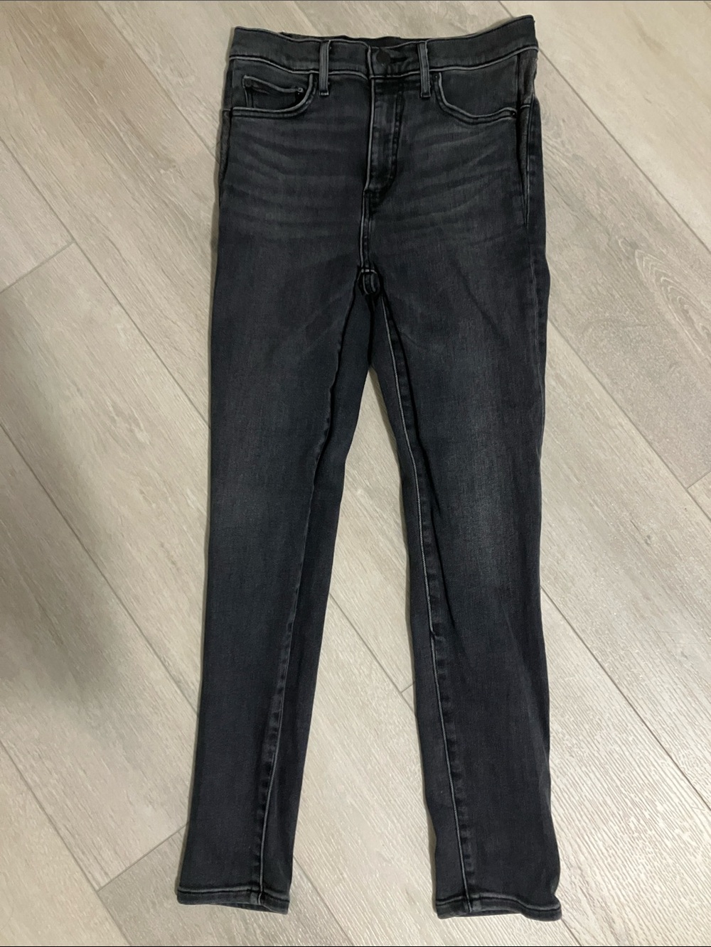 Denim Forum, women’s 28 , the Lola high rise skinny